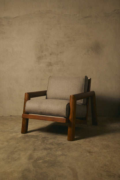 Cove Lounge Chair